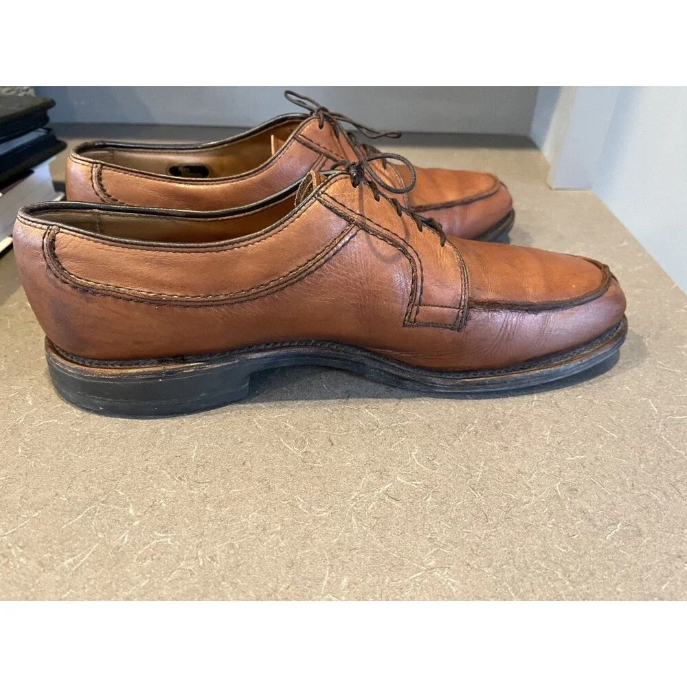 Allen Edmonds USA Walnut Lace up Stock Bridge Shoes, Brown Leather, Size 10.5.